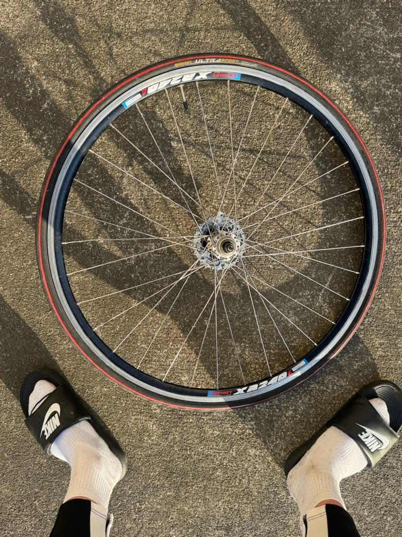 ロードバイクライトスピード 部品セット　他の写真は別のページにあります。