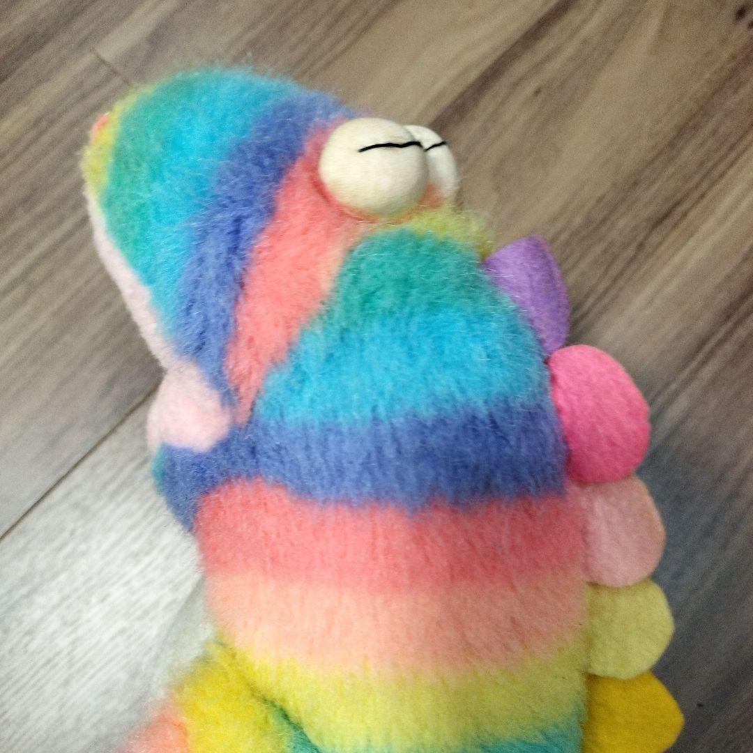 ごきげんザウルスカラフルな恐竜ぬいぐるみ