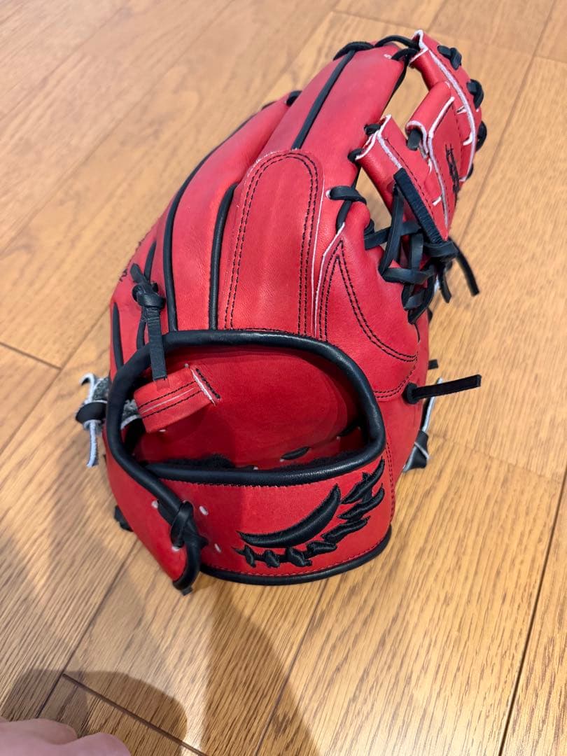 BackBorn 硬式オーダー内野手用グラブ