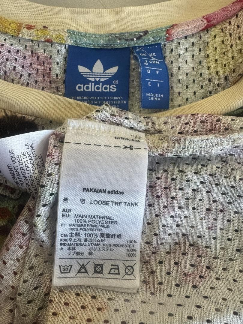 adidas originals 花柄　タンクトップ　M　人気柄