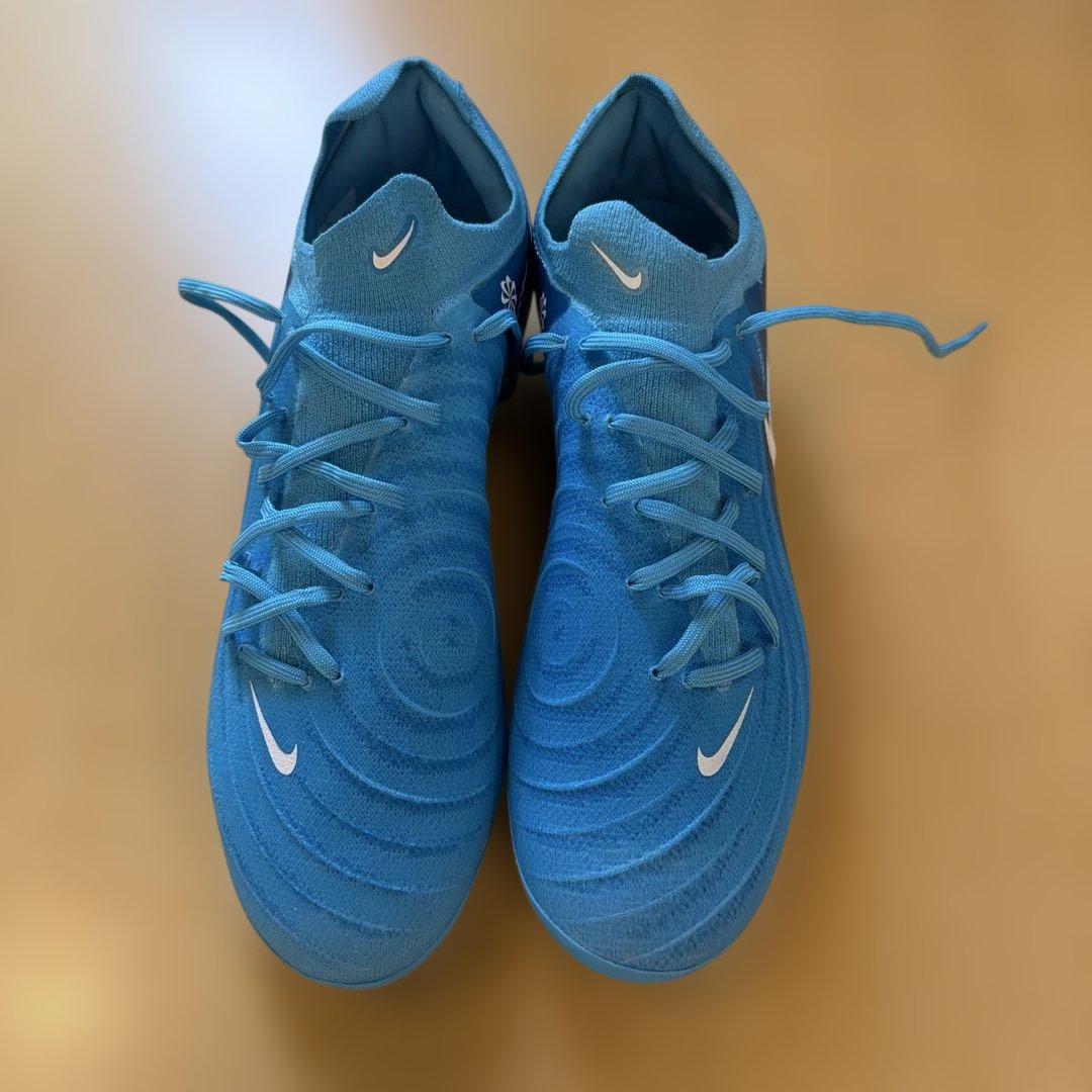 Nike サッカーシューズ・ファントムGX 未使用　価格交渉あり