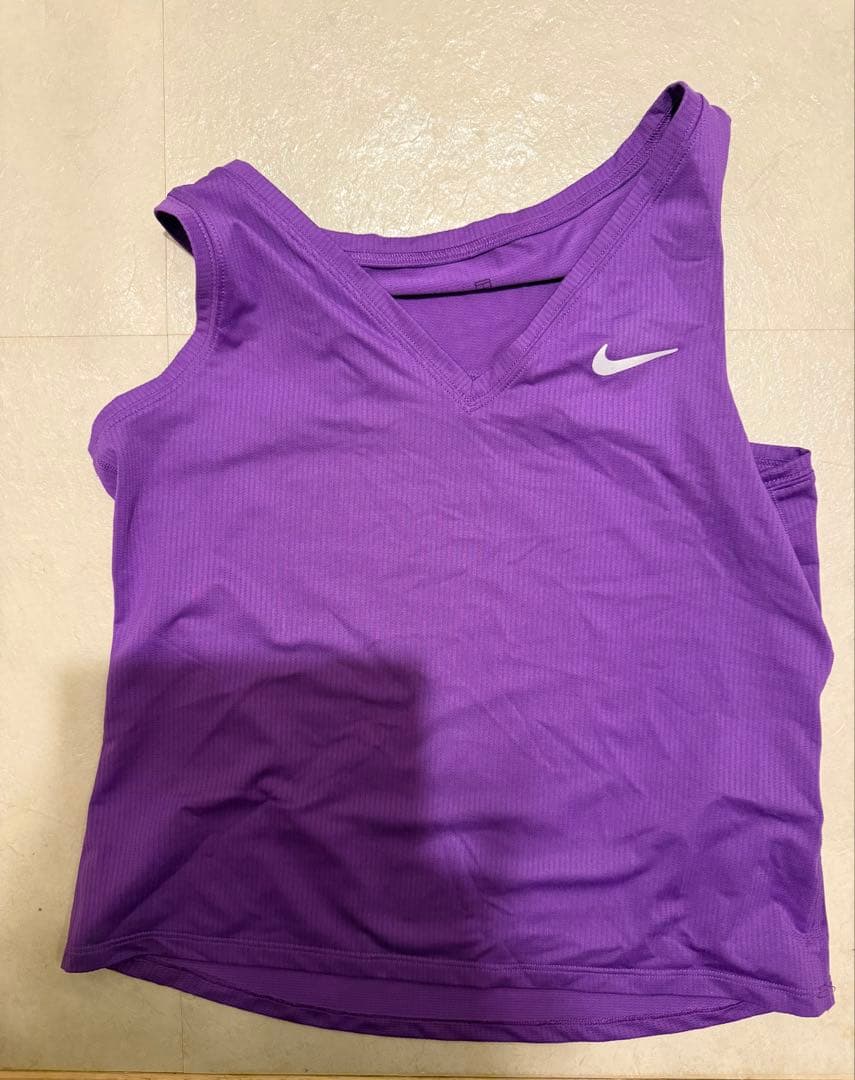 Nike テニストップス、スコートセット紫
