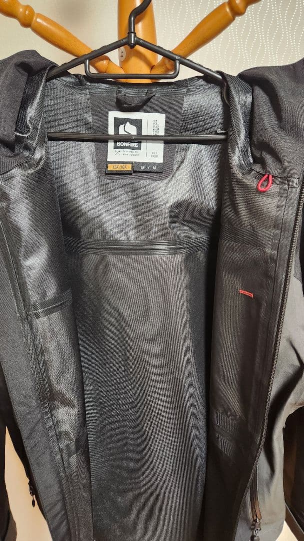 ​【美品】BONFIRE スノーボードウェア 上下セット M/L 透湿防水