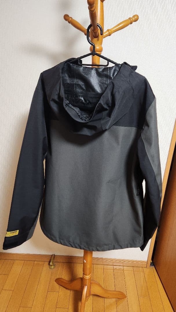 ​【美品】BONFIRE スノーボードウェア 上下セット M/L 透湿防水