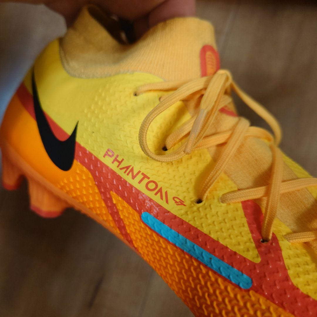 【NIKE】ナイキNIKE ファントムGT2 プロ DF FG　サッカースパイク