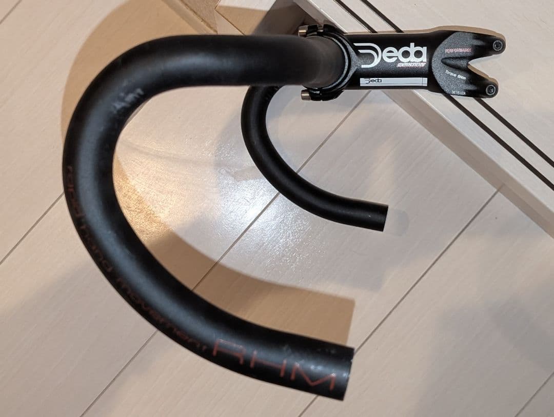 Deda Zero100 ブラック ドロップハンドル ステム