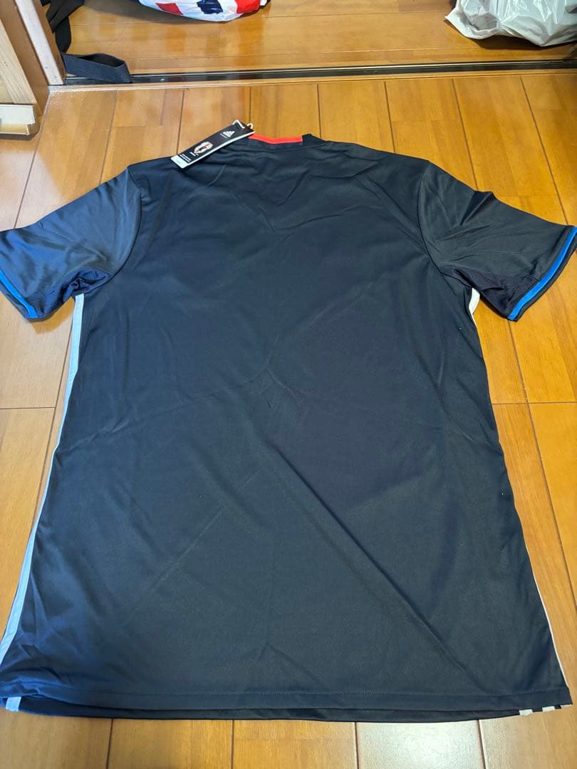 adidas 日本代表 サッカーシャツユニフォームアディダスウェアMサイズ