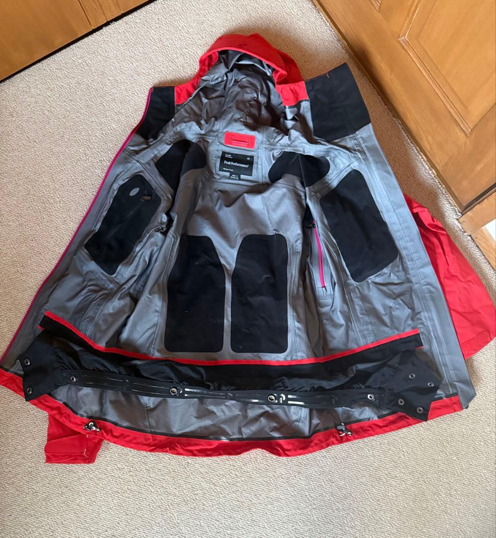 Peak Performance レディース スキーウェアシェル上下セット