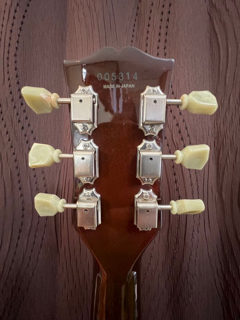 エピフォンEpiphone Les Paul 日本製！人気品！早い者勝ち！