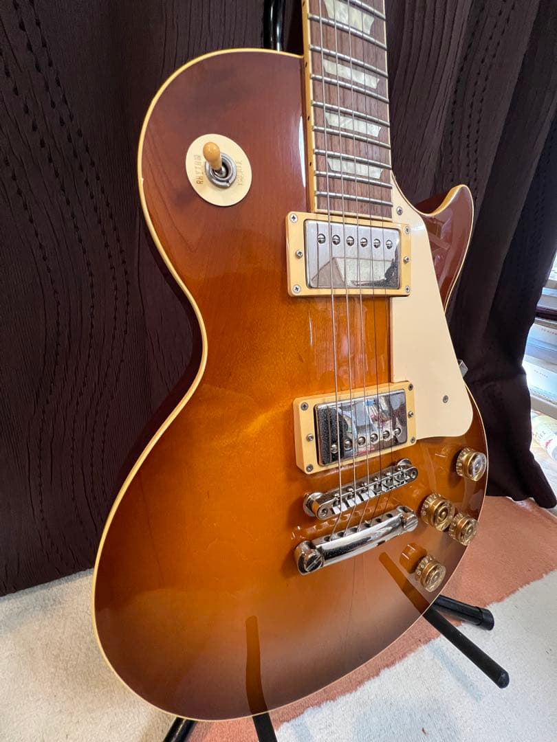 エピフォンEpiphone Les Paul 日本製！人気品！早い者勝ち！