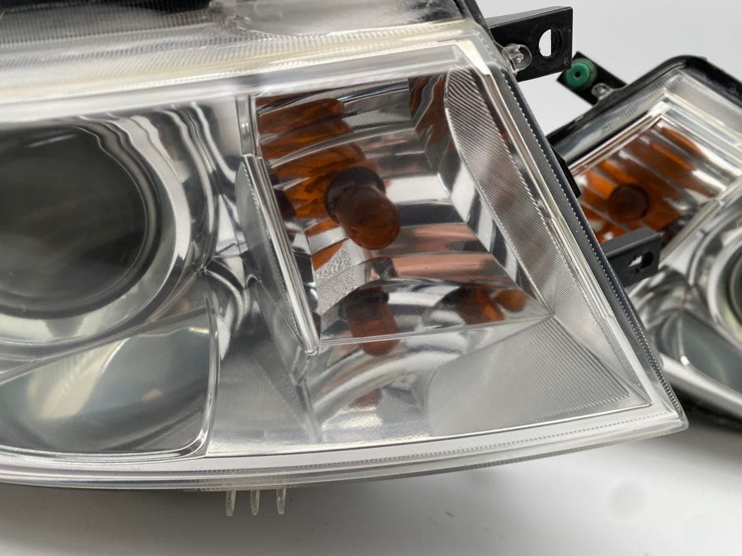 スズキ ワゴンR スティングレー MH23S 純正 HIDヘッドライト左右セット