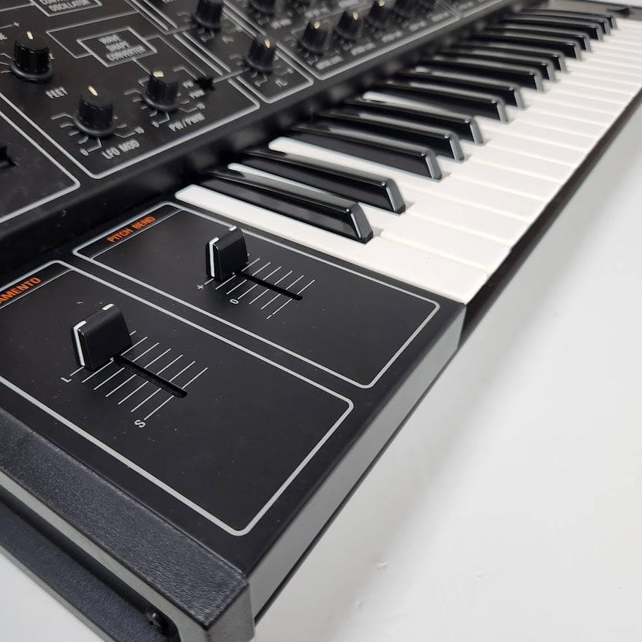 廃盤品 YAMAHA CS-10 アナログ シンセサイザー