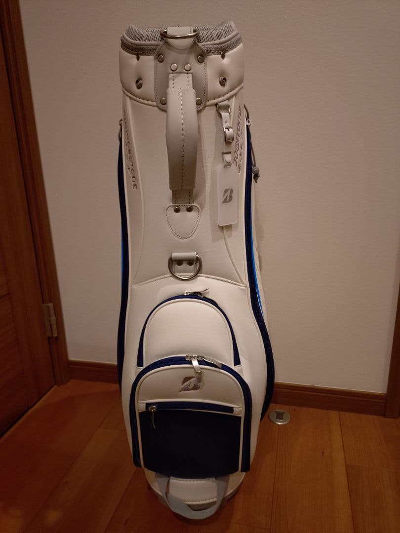 ブリヂストン レディース　キャディーバック　コース・練習場未使用品