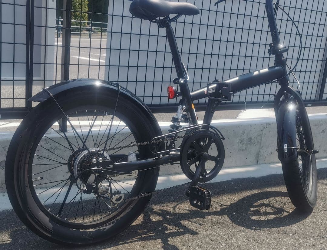 折りたたみ自転車　ミニベロ
