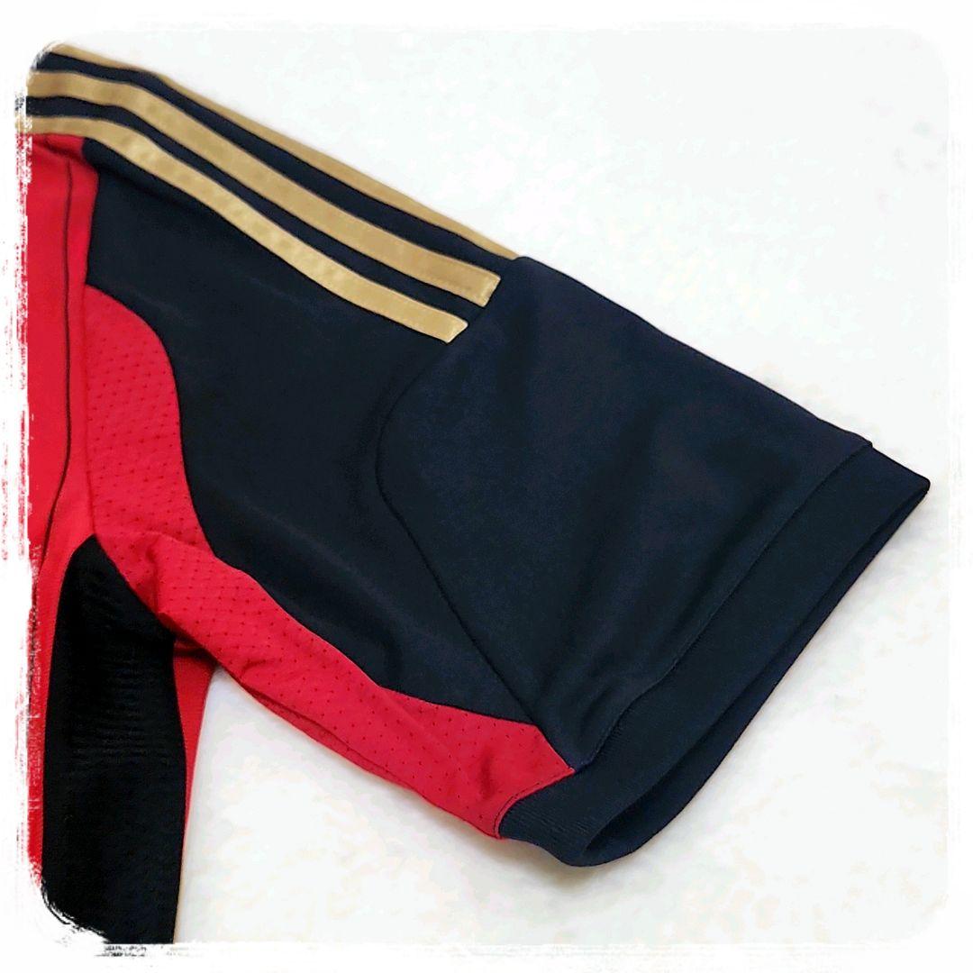 極美品　ACミラン　本田圭佑　ユニフォーム　adidas　サッカー　セリエA