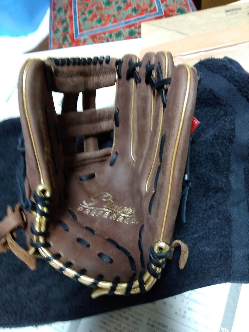 新品タグ付き ローリングス 軟式グローブ オールラウンド