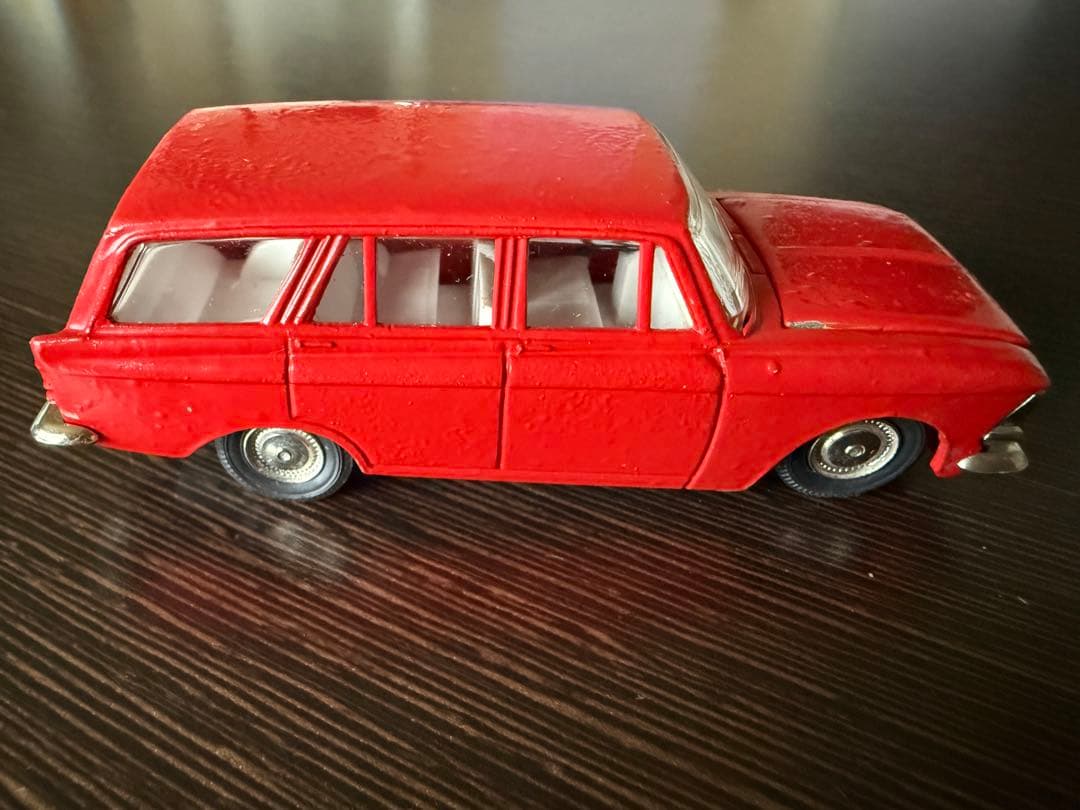 ソ連製　ミニカー　モスクヴィッチ427