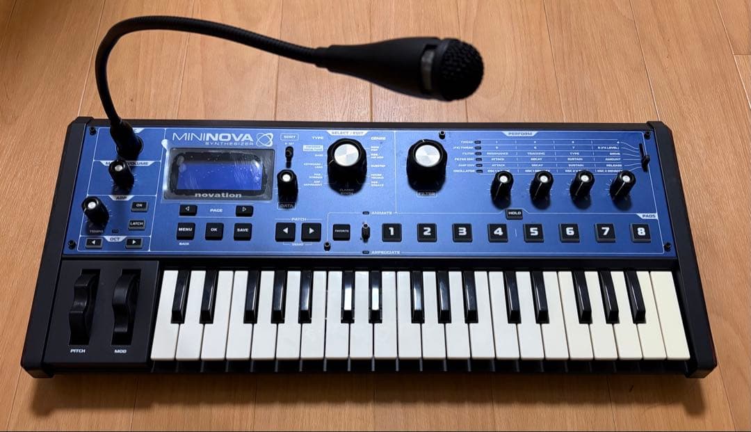 Novation MININOVA 37鍵 シンセサイザー