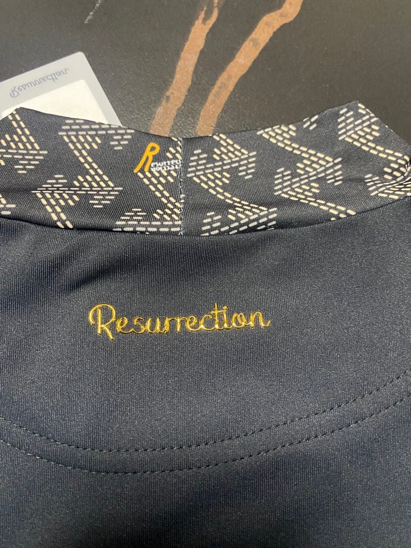 Resurrection フレアスリーブレス　ハイネックシャツ