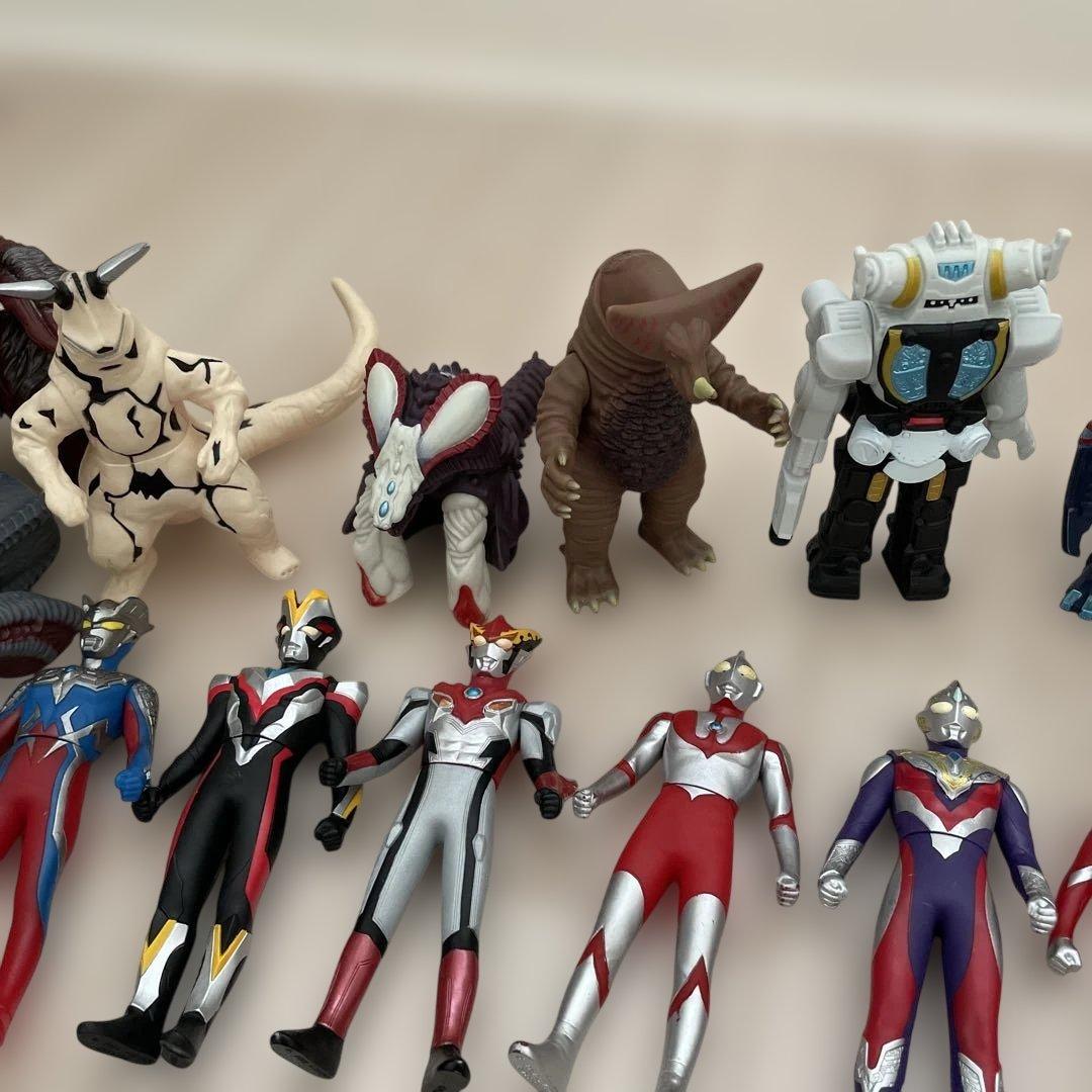 ウルトラマン 怪獣 フィギュア ソフビ おもちゃ DXアースガロン まとめ売り