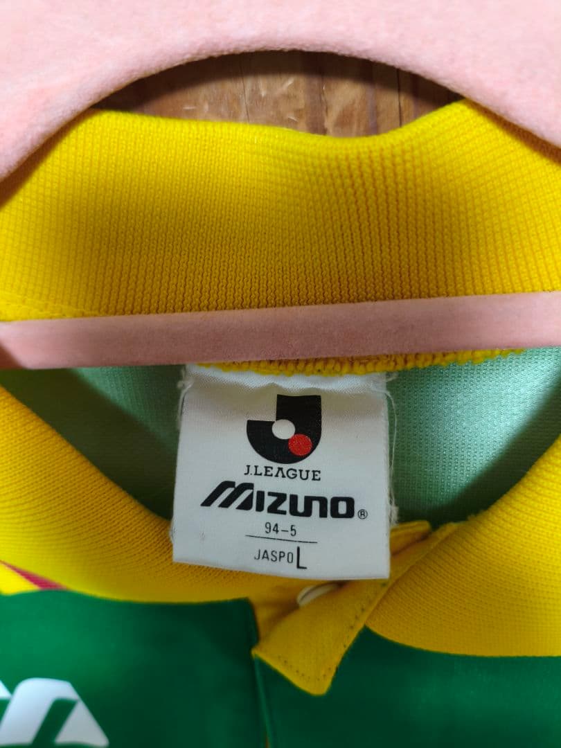 JEF United Pierre Littbarski 10番