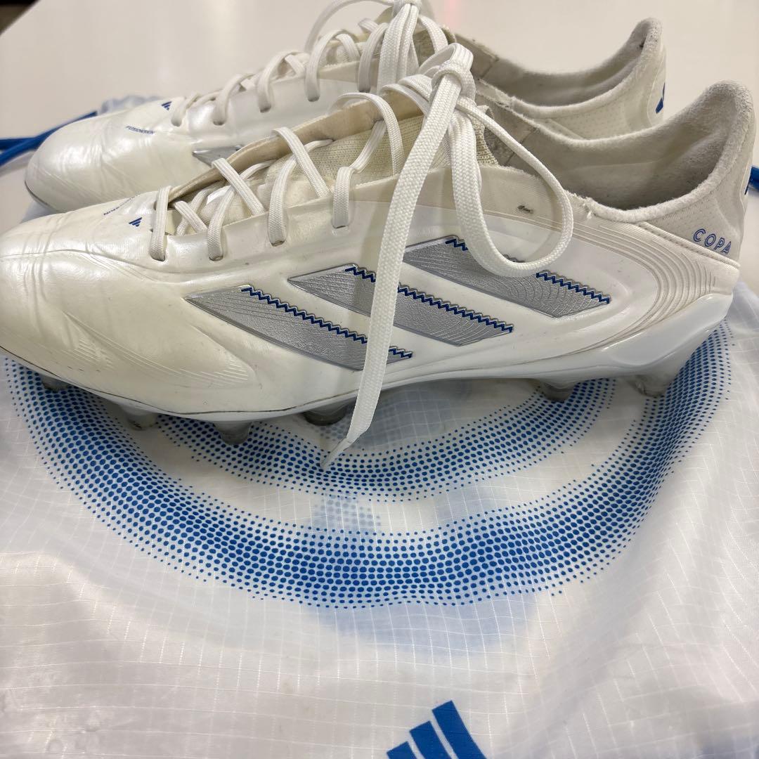 サッカースパイク adidas コパピュア3FG 未使用に近い