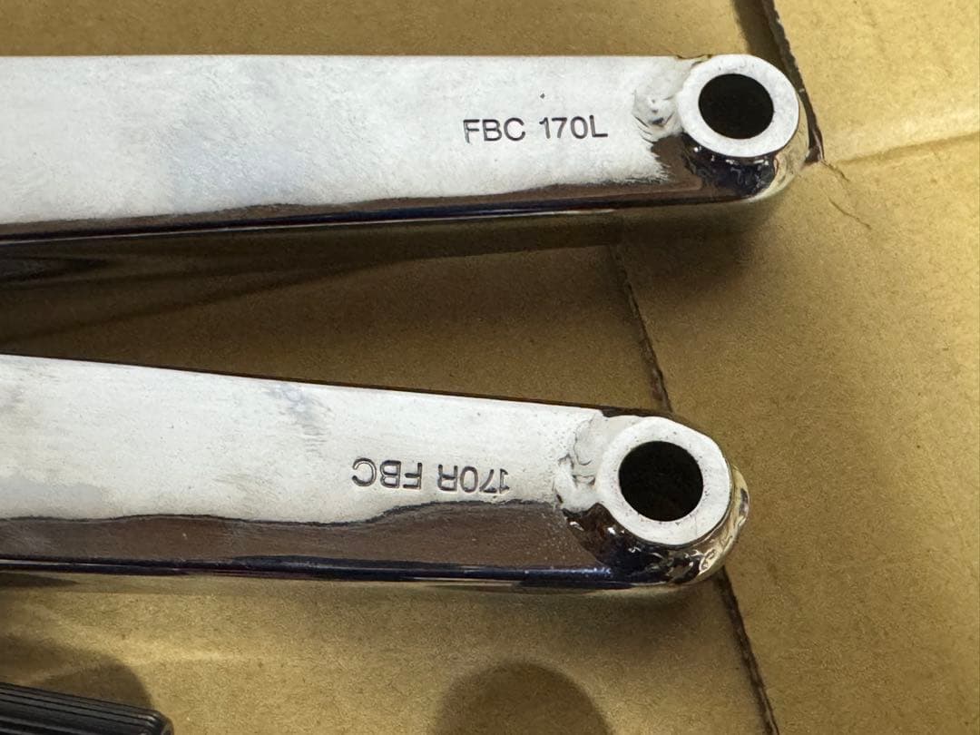 BMX クランクFIT ETHAN BLUNT 24MM CRANKS
