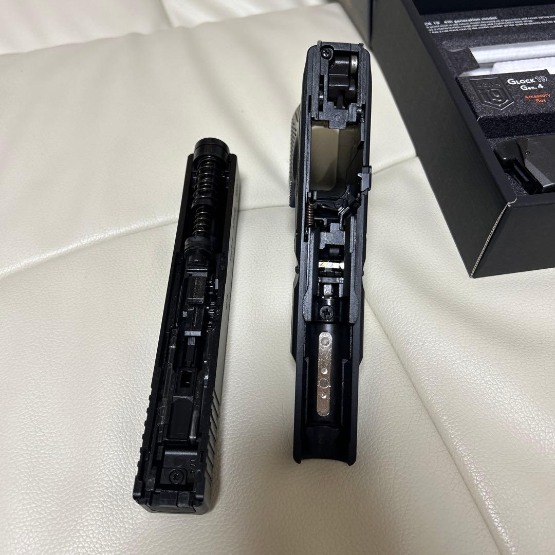 東京マルイ Glock19 Gen4 ガスブローバック マガジン2本