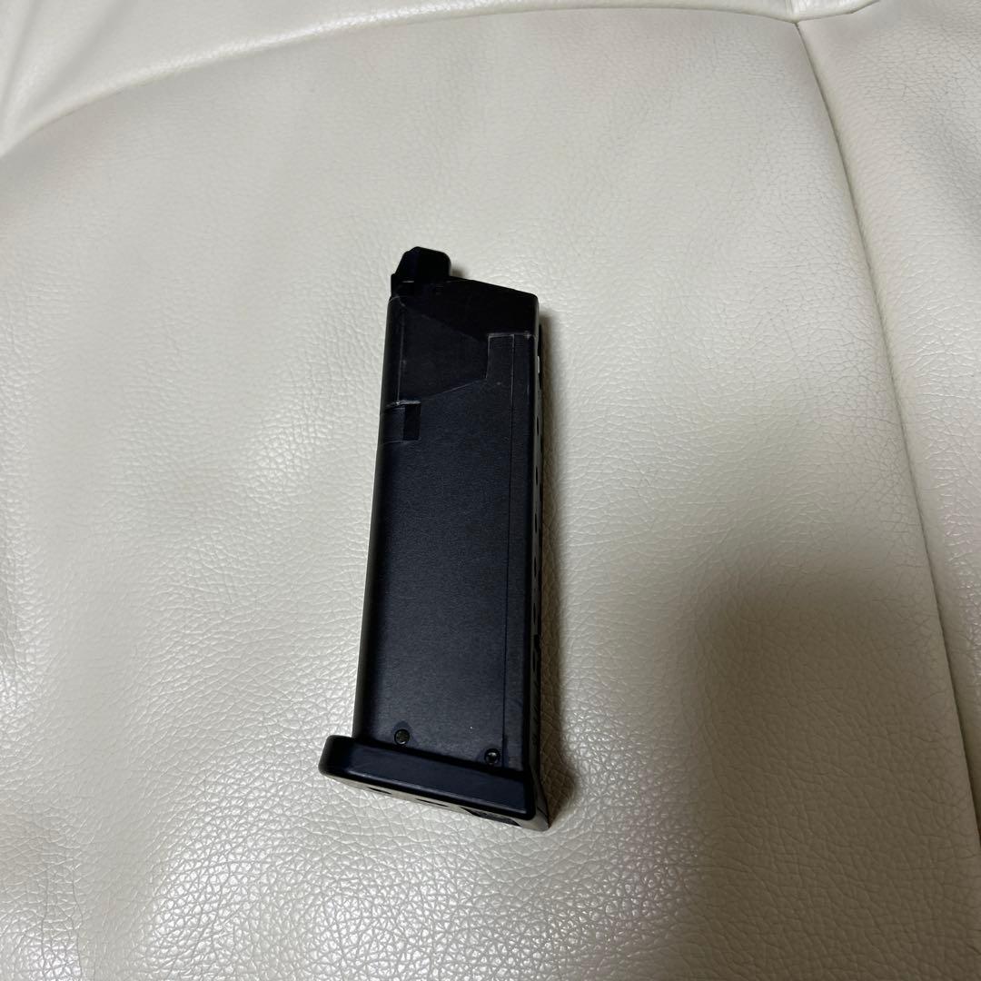 東京マルイ Glock19 Gen4 ガスブローバック マガジン2本