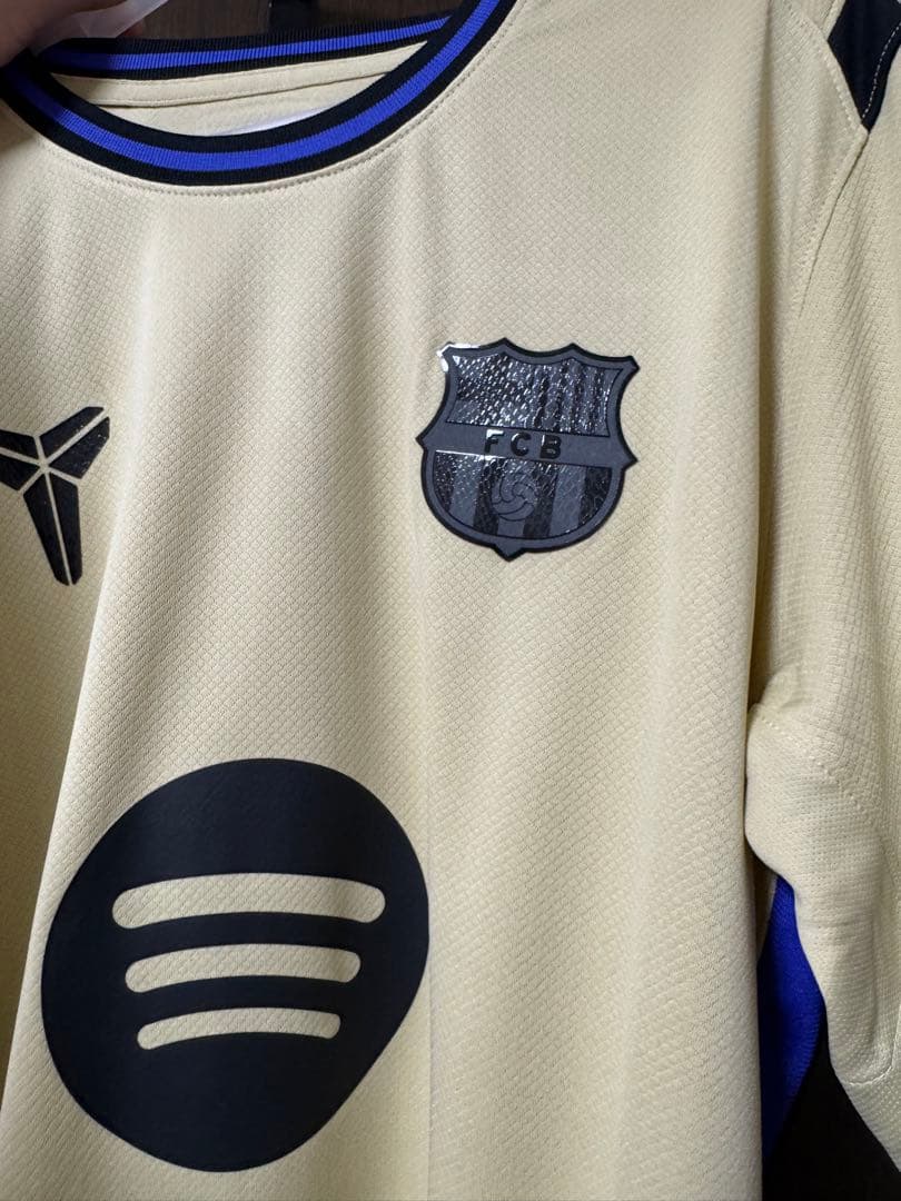 正規品　レヴァンドフスキ FCバルセロナユニフォームアウェイ2025 2026