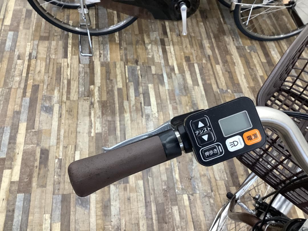 ナタ送料込パナソニック ビビ・L・押し歩き 26インチ 電動アシスト中古車