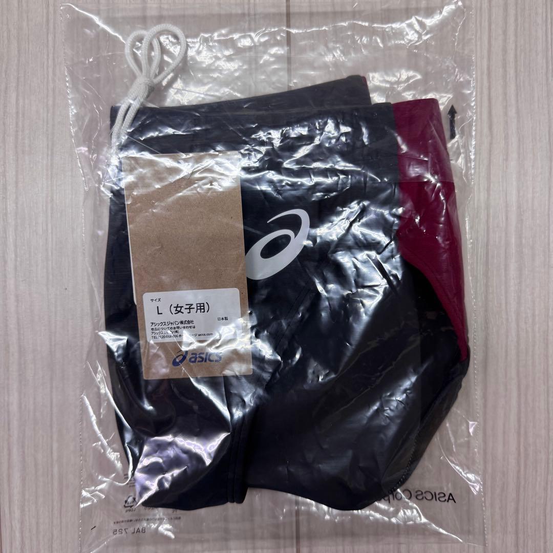 アシックス　女子陸上レーシングショーツ　Lサイズ　ダークグレー×エンジ　新品①