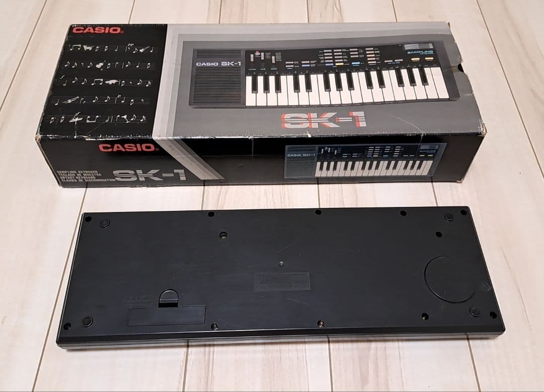 CASIO SK-1 キーボード 本体・元箱付き