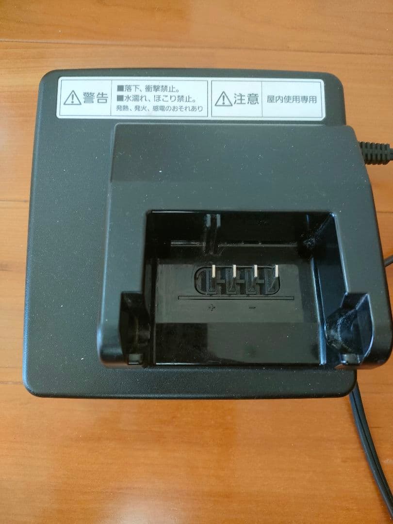 Panasonicパナソニックアシスタント自転車 充電器　NKJ075Z　013
