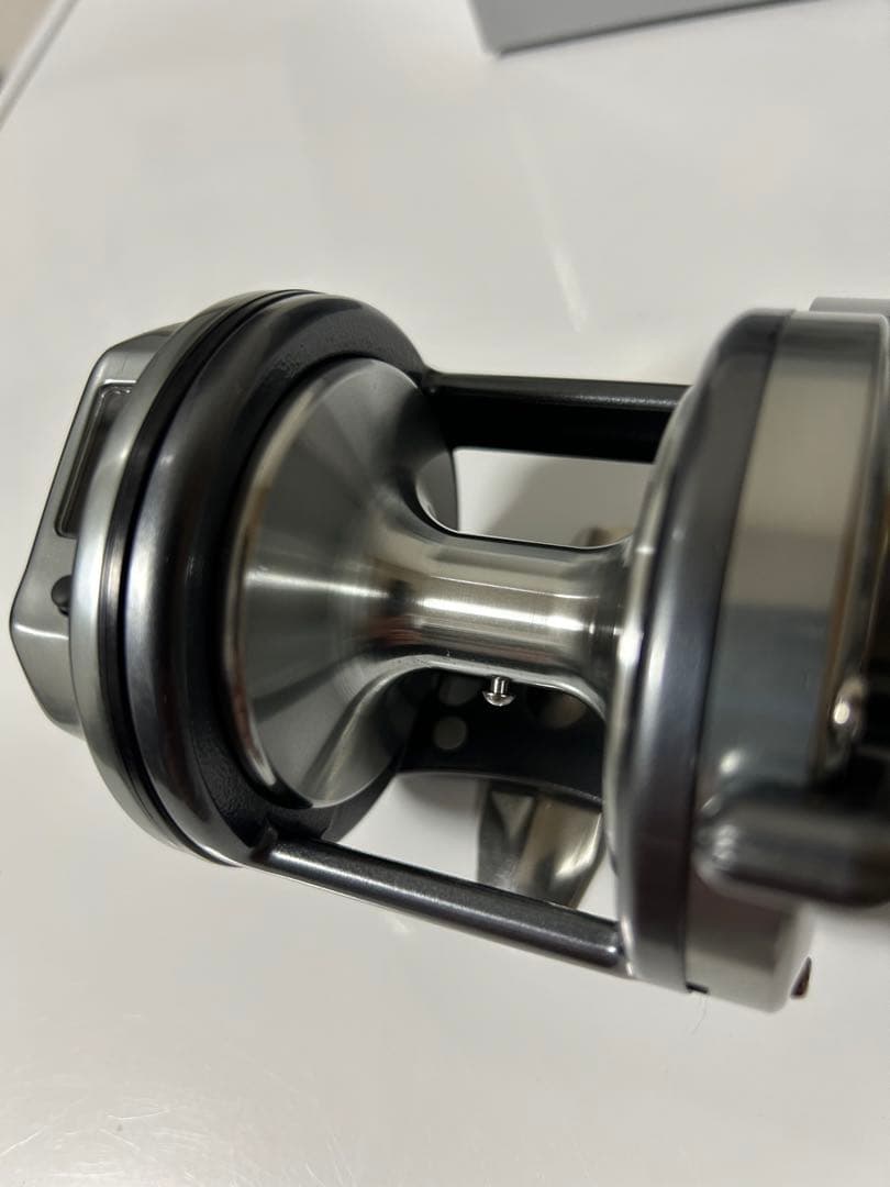シマノ　23スピードマスター石鯛 3000T リール
