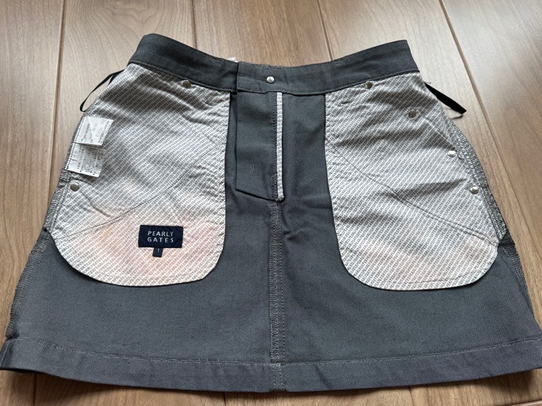 パーリーゲイツ　グレー ゴルフ　スカート サイズ1 新品
