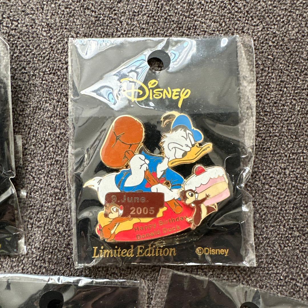 ドナルド バースデー 限定版 ピンバッジセット Disney