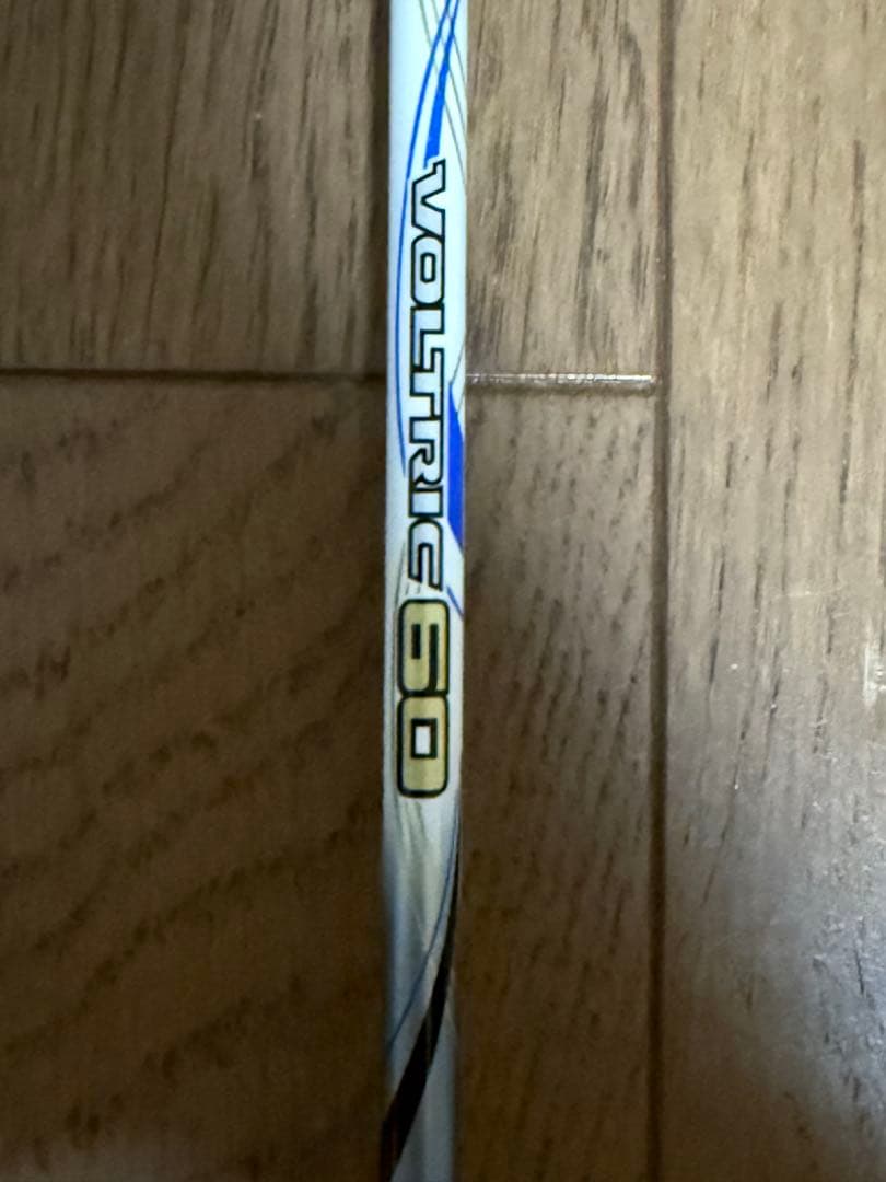 YONEX VOLTRIC 60 バドミントンラケット