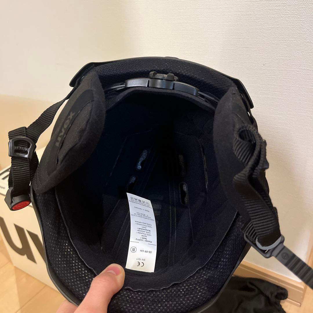 uvexブラックヘルメット