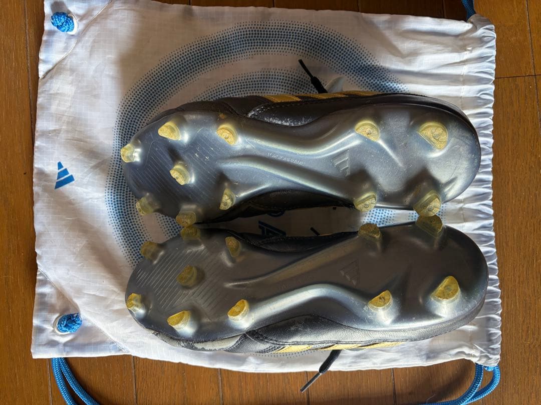 adidas コパアイコン