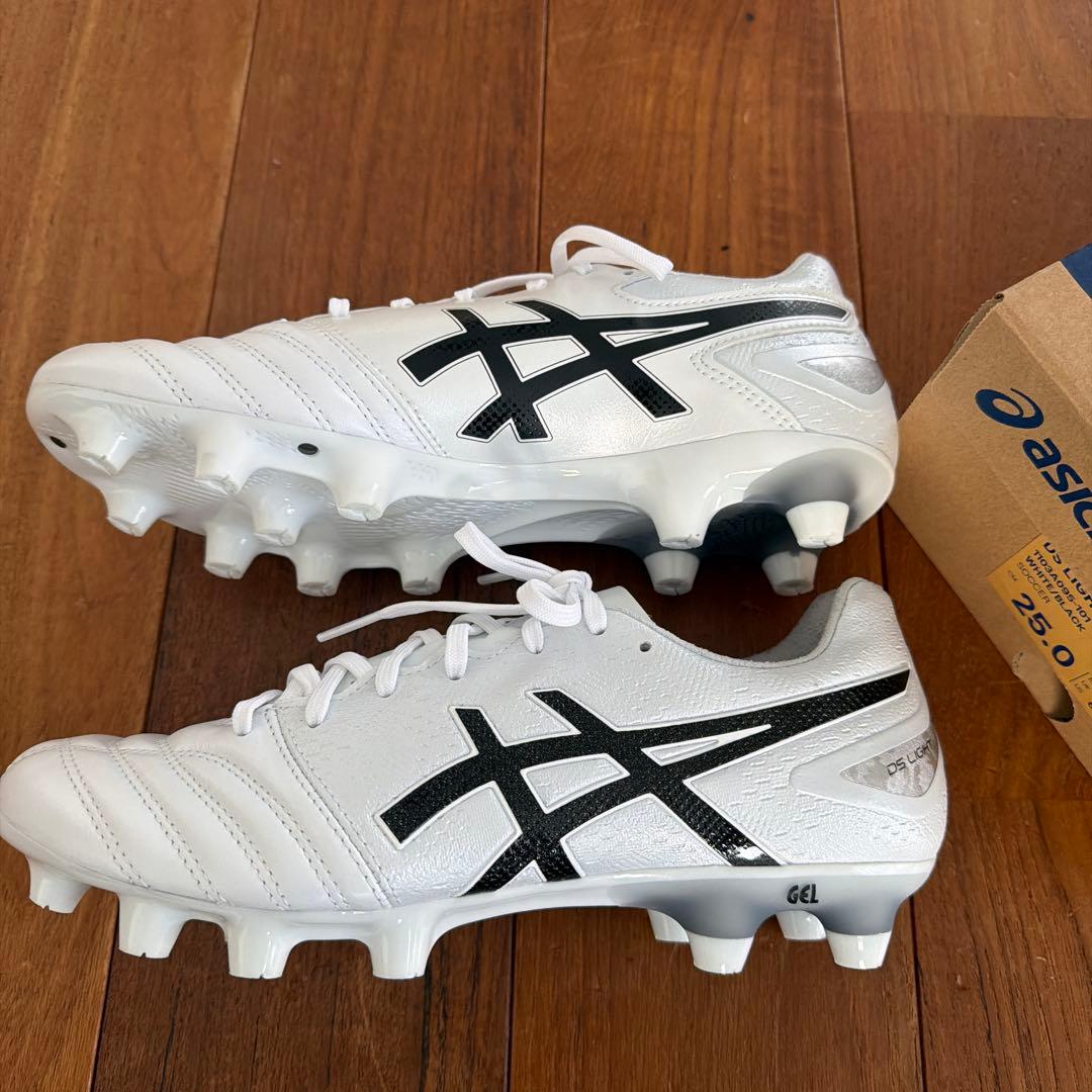 新品未使用　asics DS LIGHT PRO 25.0cm