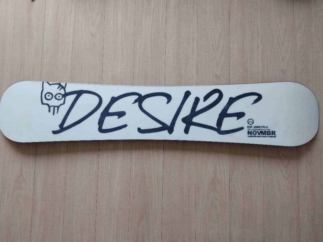 NOVEMBER DESIRE 152cm スノーボード　ノベンバー