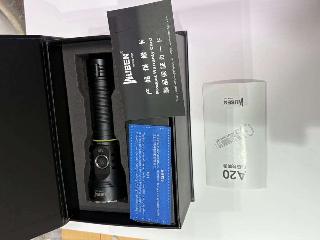 WUBEN A20 4200ルーメン 懐中電灯