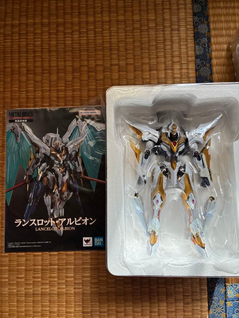 新品LBUILD DRAGON SCALE ランスロット・アルビオン