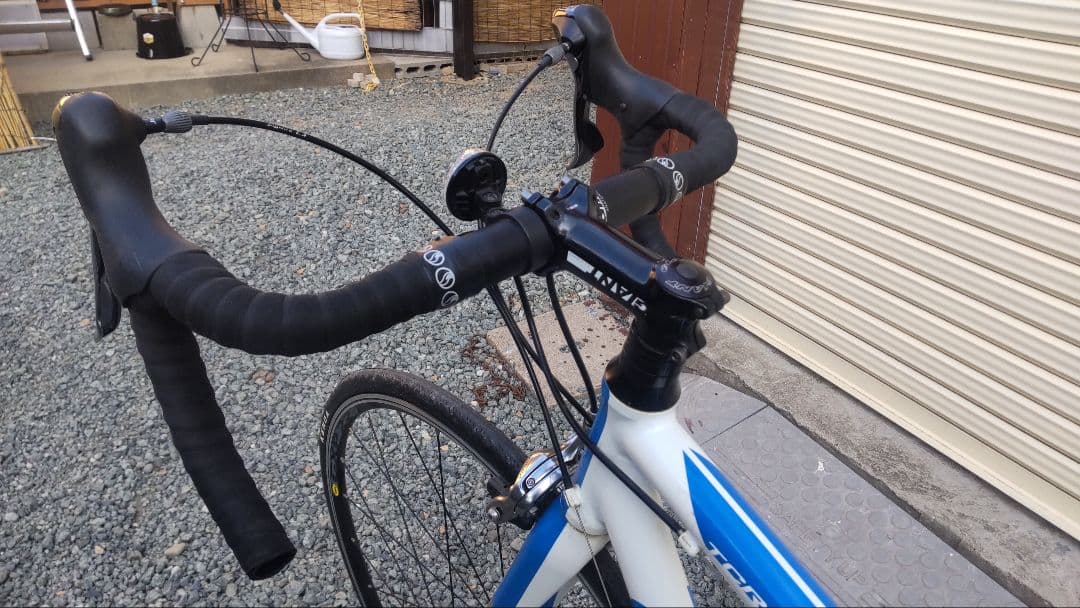 【引取限定　近隣配送可】Giant ロードバイク ホワイト・ブルー TCR