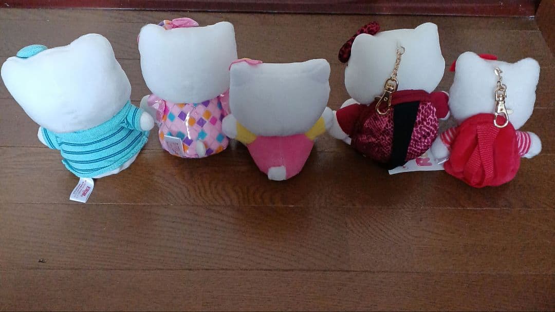 ハローキティ　ぬいぐるみ　5種類