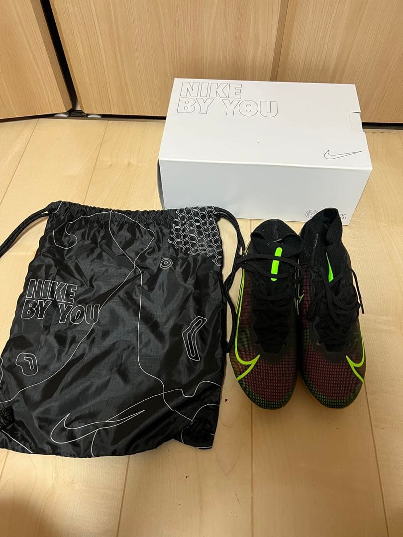 超美品、NIKE BY YOU マーキュリアルスーパーフライ8 エリートFG