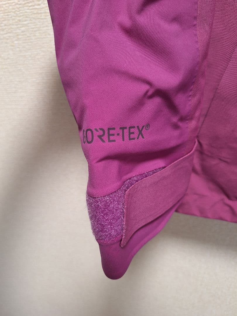 美品　Burton AK GORE-TEX スノーボードウェア