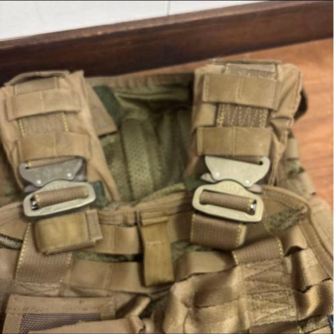 米軍実物　VEST FRONT BACK SUBASSYタクティカルベスト　①
