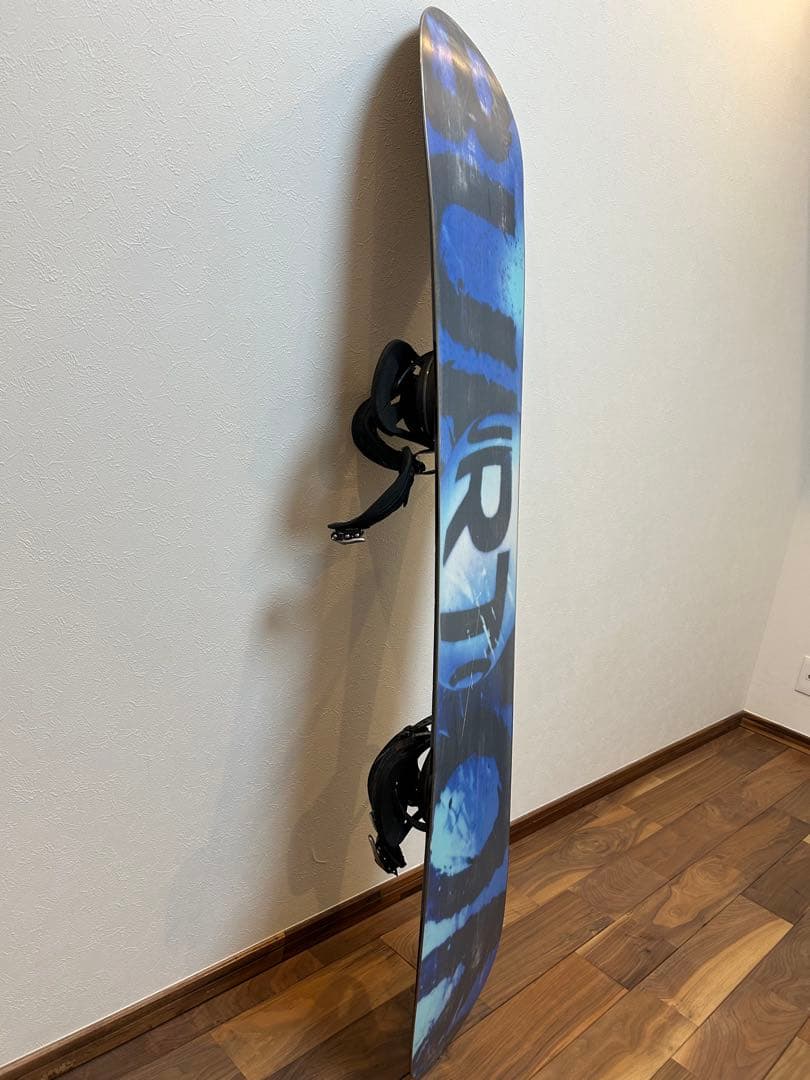 Burton（バートン）スノーボードセット ビンディング キャリーバッグ付青 黒